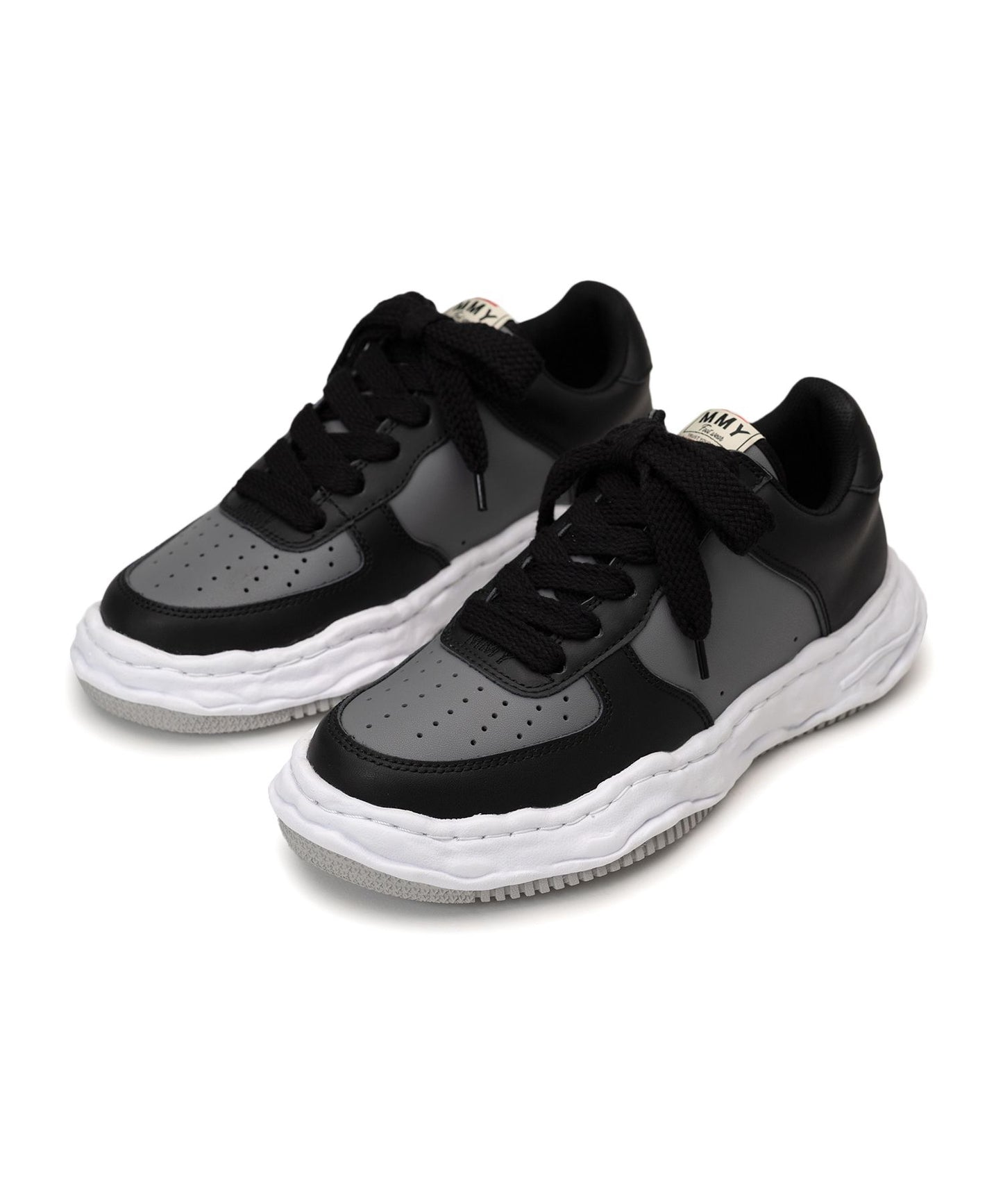 WAYNE LEATHER LOW OG SOLE SNEAKER